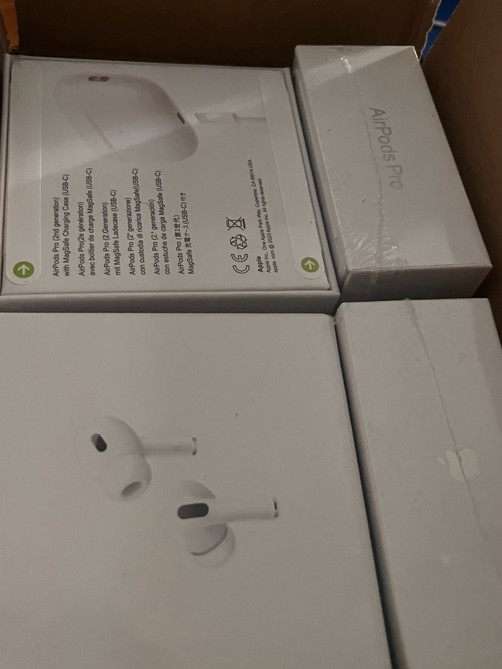 Apple AirPods Pro 2nd Generation - White